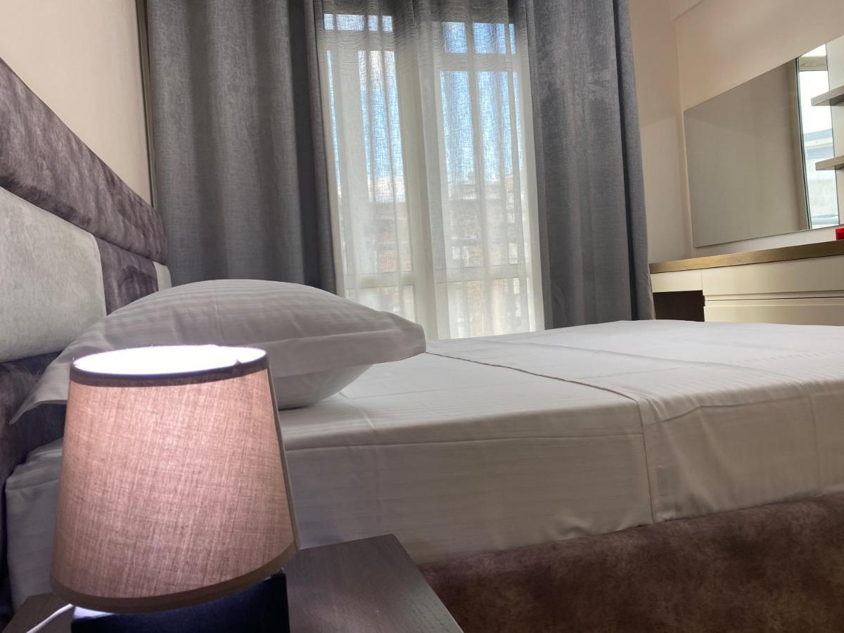 Tirana New Bazaar-Apartment 1 מראה חיצוני תמונה