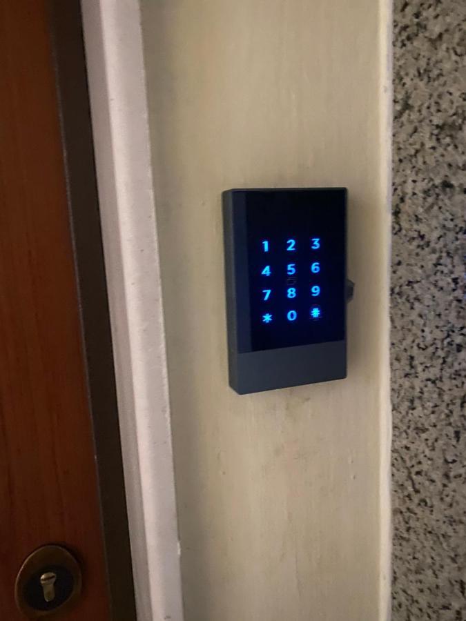 Tirana New Bazaar-Apartment 1 מראה חיצוני תמונה