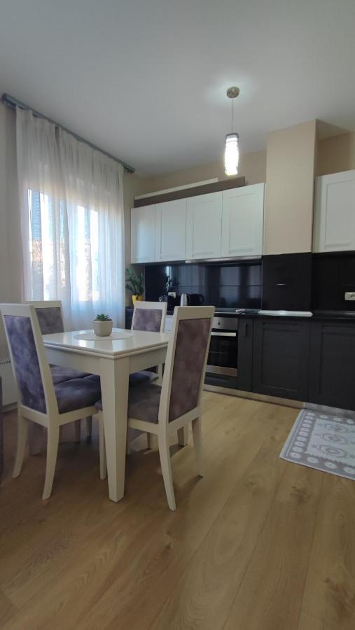 Tirana New Bazaar-Apartment 1 מראה חיצוני תמונה